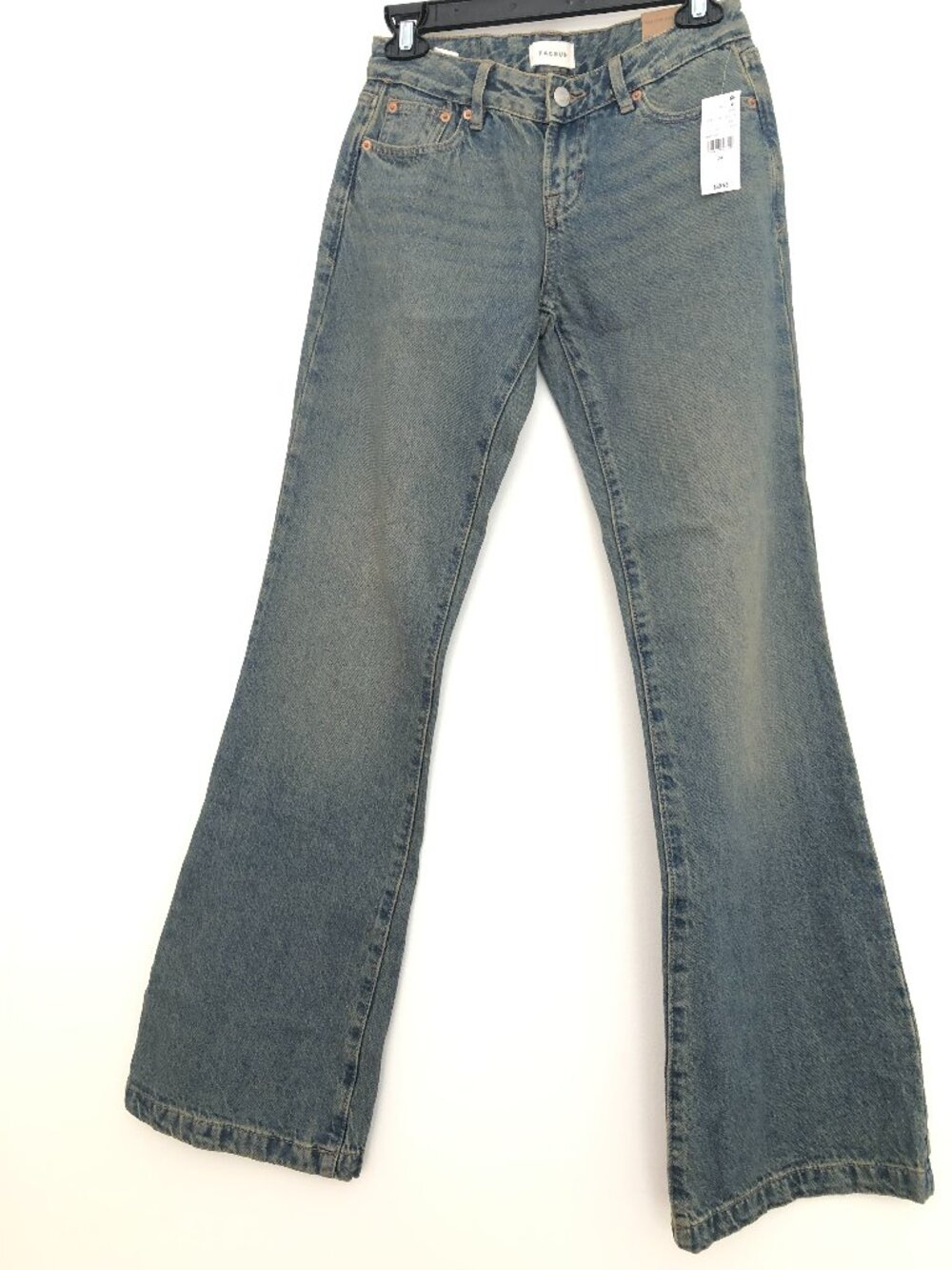 Pacsun Jade Low Rise Bootcut Jeans Button Pocket Size 24